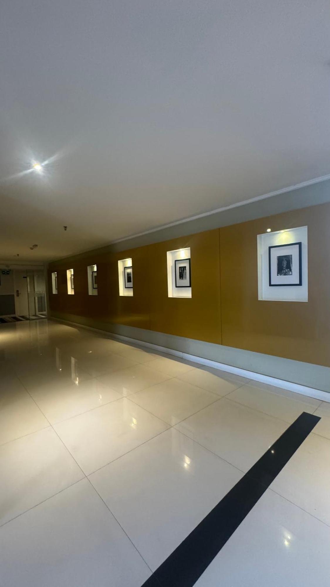 Jk Apart Hotel - Kubitschek Brasilia Exterior photo