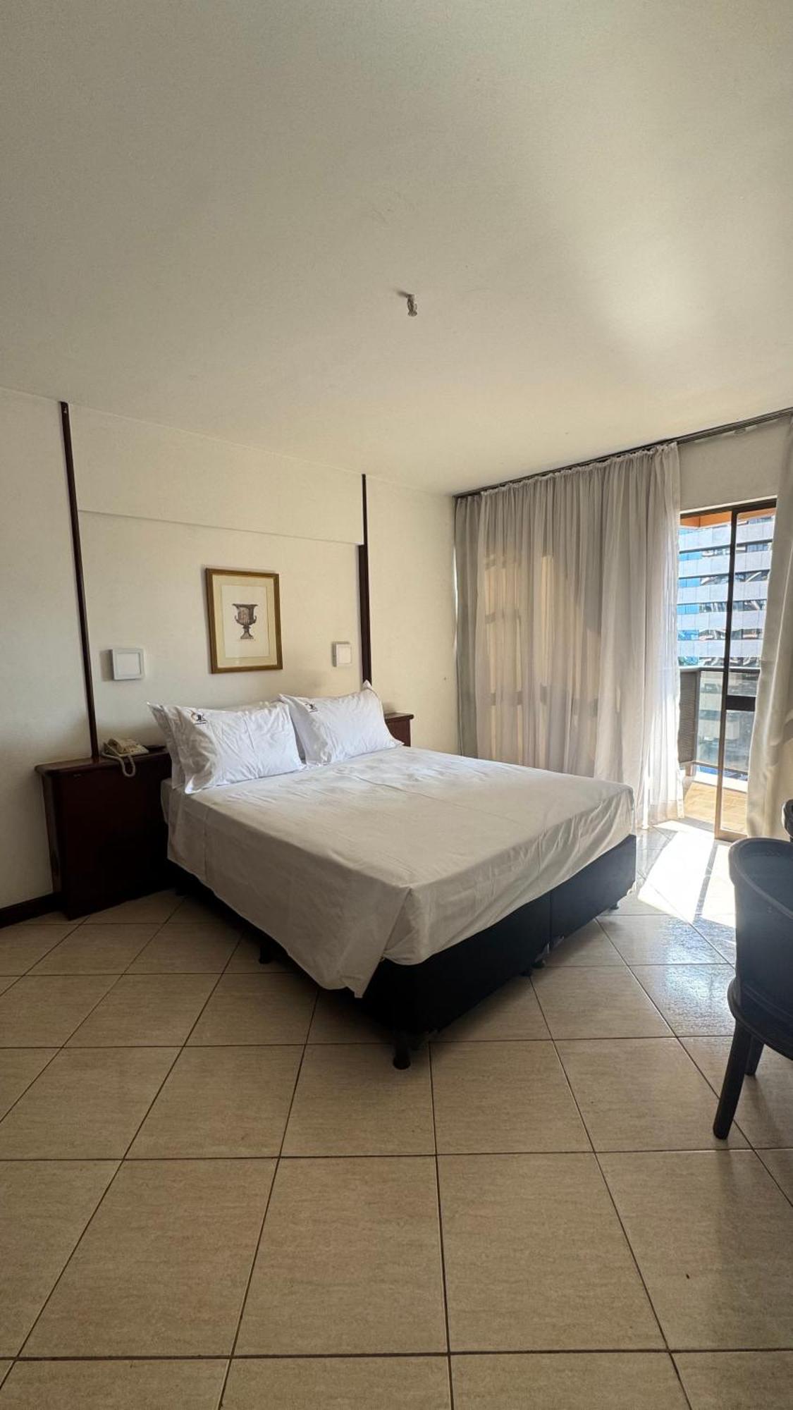 Jk Apart Hotel - Kubitschek Brasilia Exterior photo